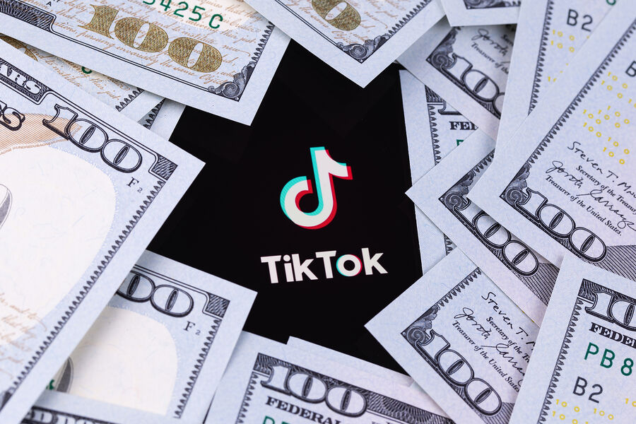 The Fate of TikTok in the US: The Deal of the Century or the Dawn of a New Social Media Era?