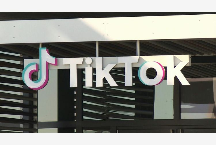 The Fate of TikTok in the US: The Deal of the Century or the Dawn of a New Social Media Era?