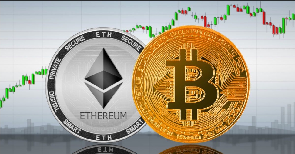 Bitcoin vs Ethereum: Who Leads in the Reserve Race?