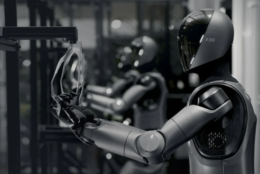 Роботы на работе. Среди нас...