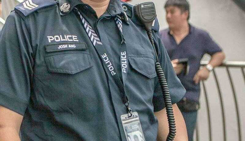 Сингапур обещает розги против кибермошенников