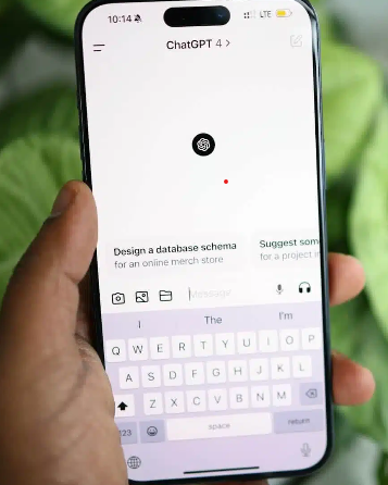 OpenAI запроваджує заборону на персональні поради ChatGPT OpenAI запроваджує заборону на персональні поради ChatGPT