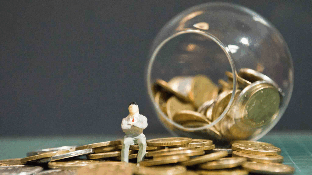 Инвестспад в Китае: экономика замедляется, риски нарастают