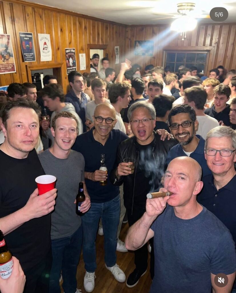 Сначала - фото, потом статья