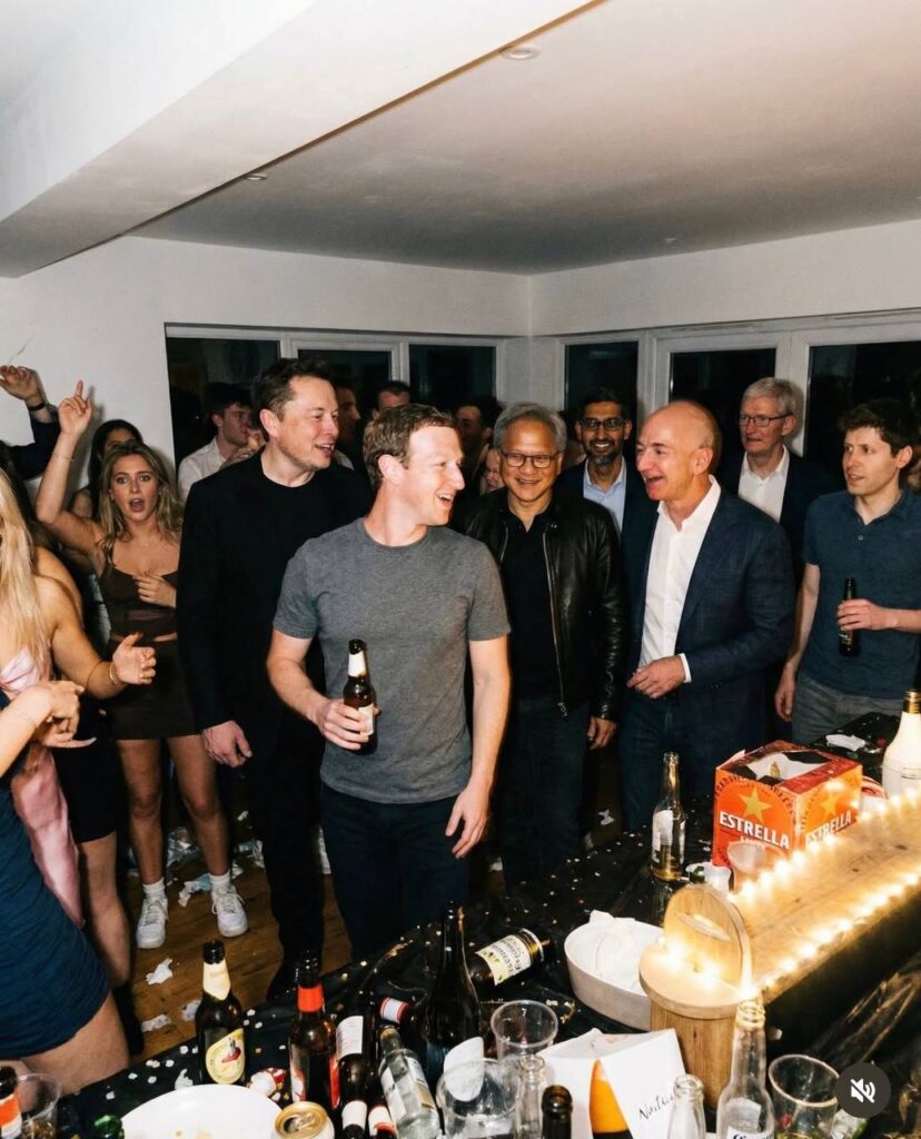 Сначала - фото, потом статья