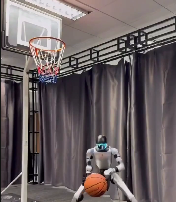 Роботы выходят на площадку: зачем миру баскетболисты из металла