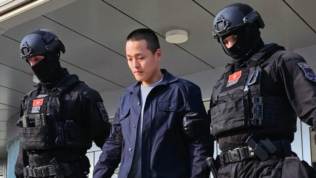 Приговор эпохи: создатель Terra отправляется в тюрьму Приговор эпохи: создатель Terra отправляется в тюрьму